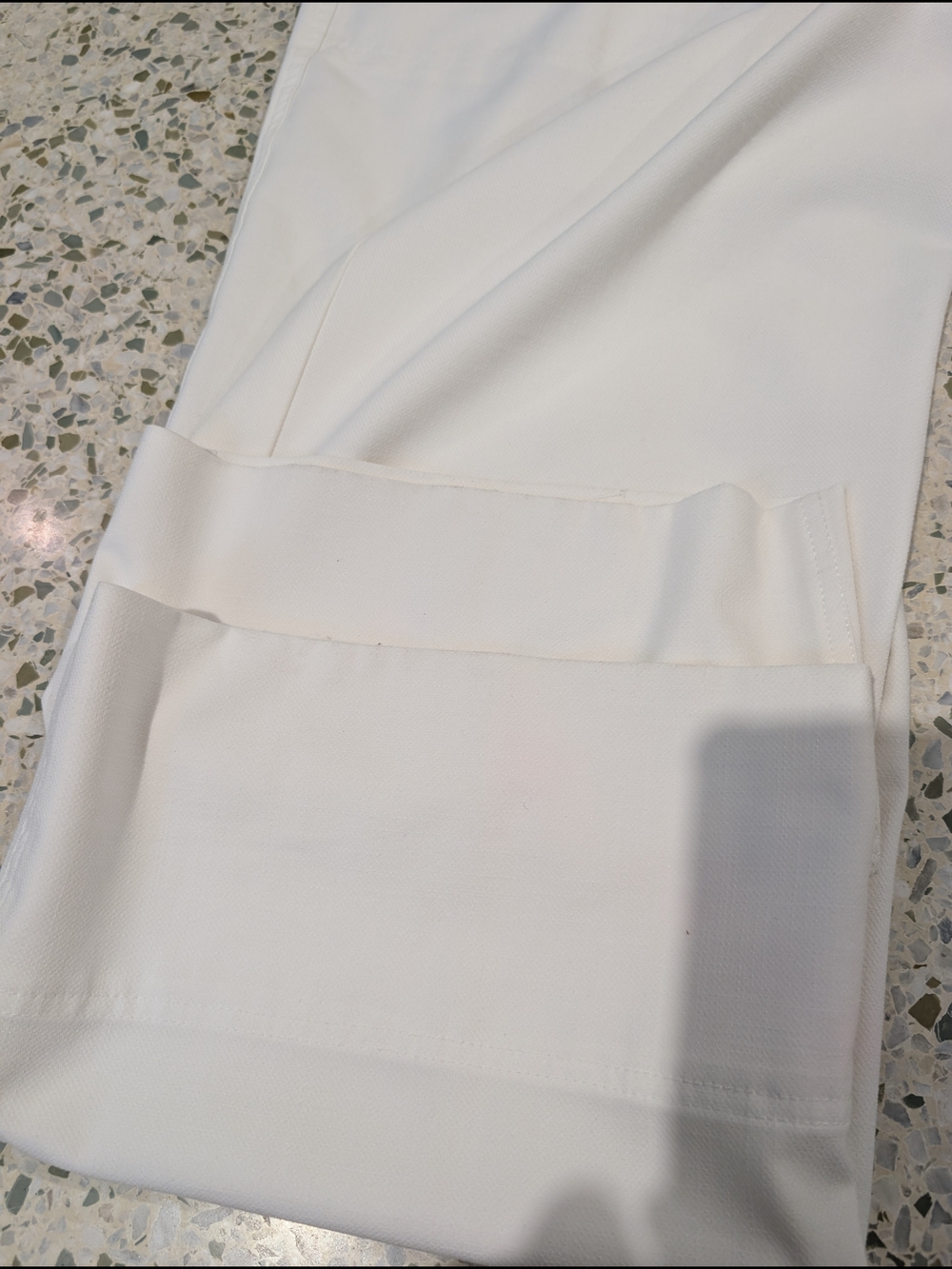 Liverpool White Wide Leg Elastic Waist Ankle Pants - Picture 8 of 8